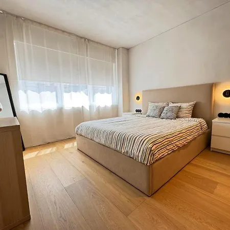 Modern In Almada By Cozzy Homes Oporto